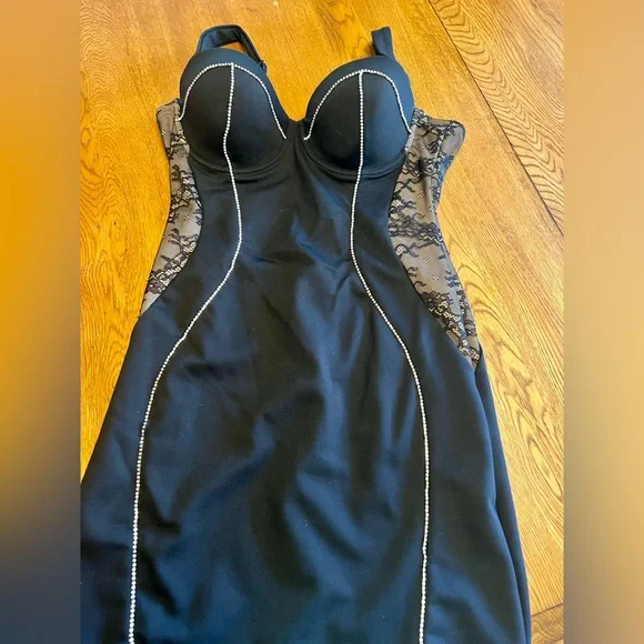 TA3 Lushy Rhinestone and Lace Mini Dress, Size L - Picture 4 of 7